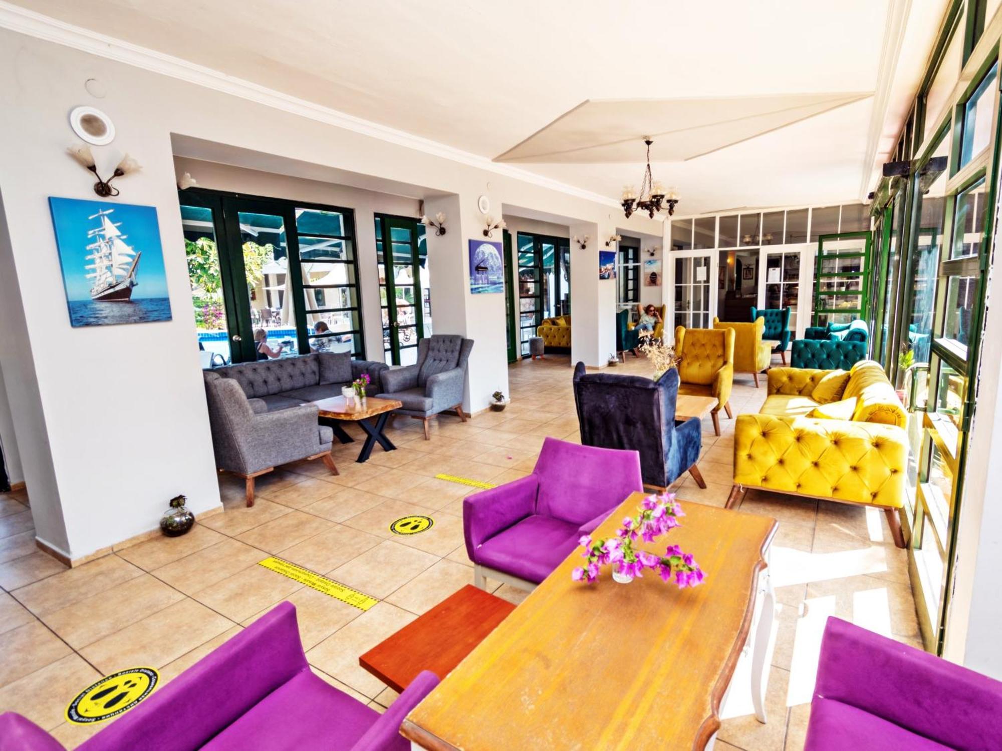 Otel Bleu Nuit +